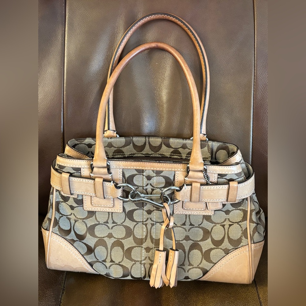 Coach signature vintage Hampton satchel